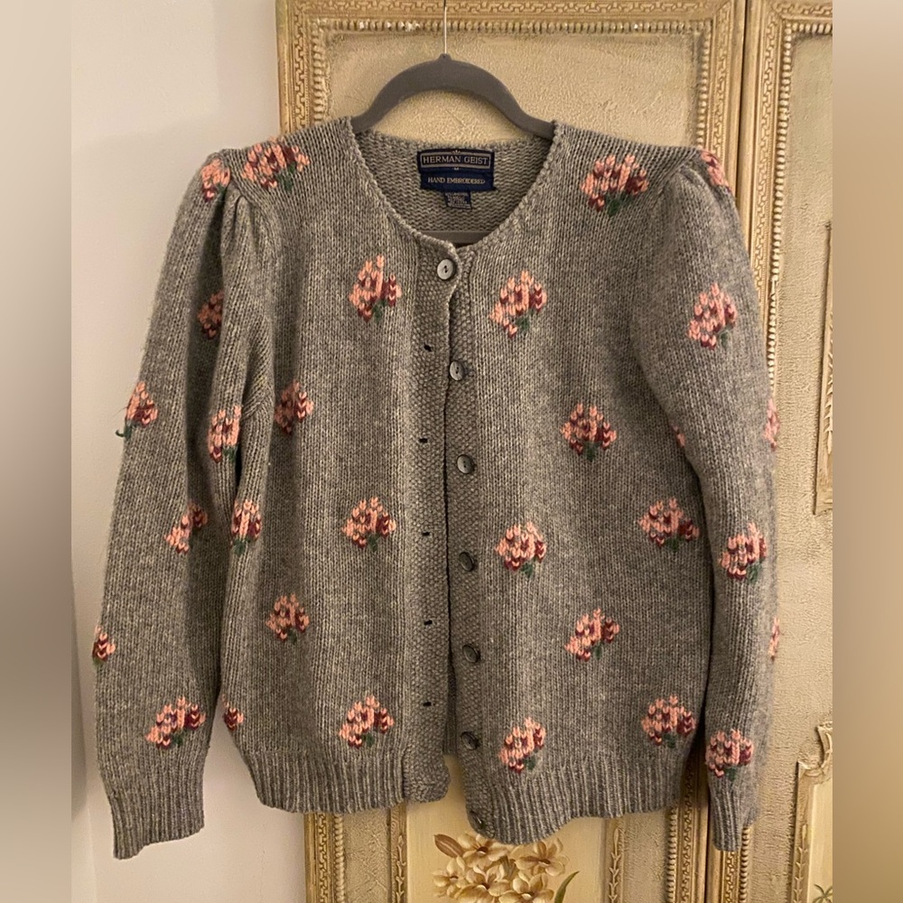 Vtg Puff Sleeve Floral Cardigan